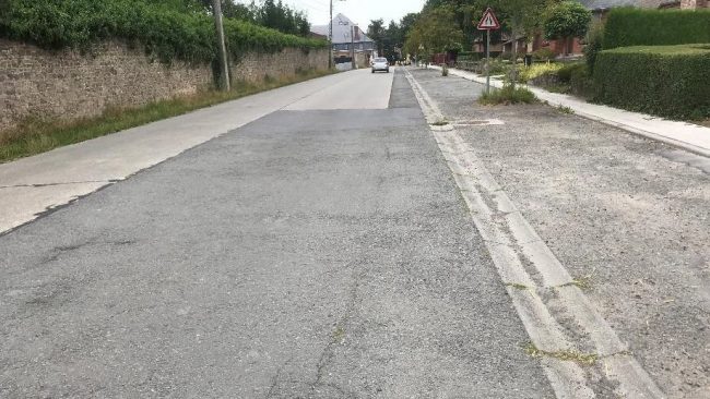 190831 Situation brut bis Pas de pistes cyclables sur la rue de Bauffe
