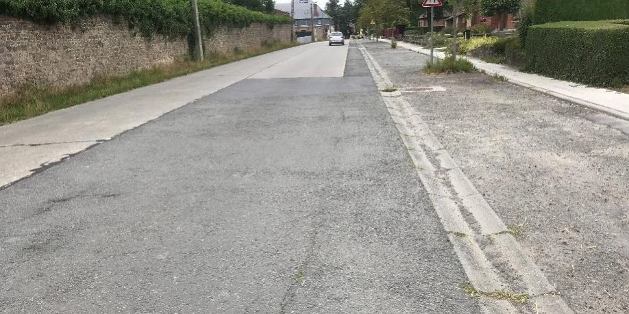 190831 Situation brut bis Pas de pistes cyclables sur la rue de Bauffe