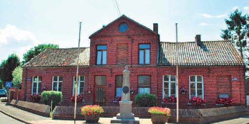 CT05 160918 fiches JNC – Ancienne école de Gages PCDR - Ancienne école de Gages en 2016.